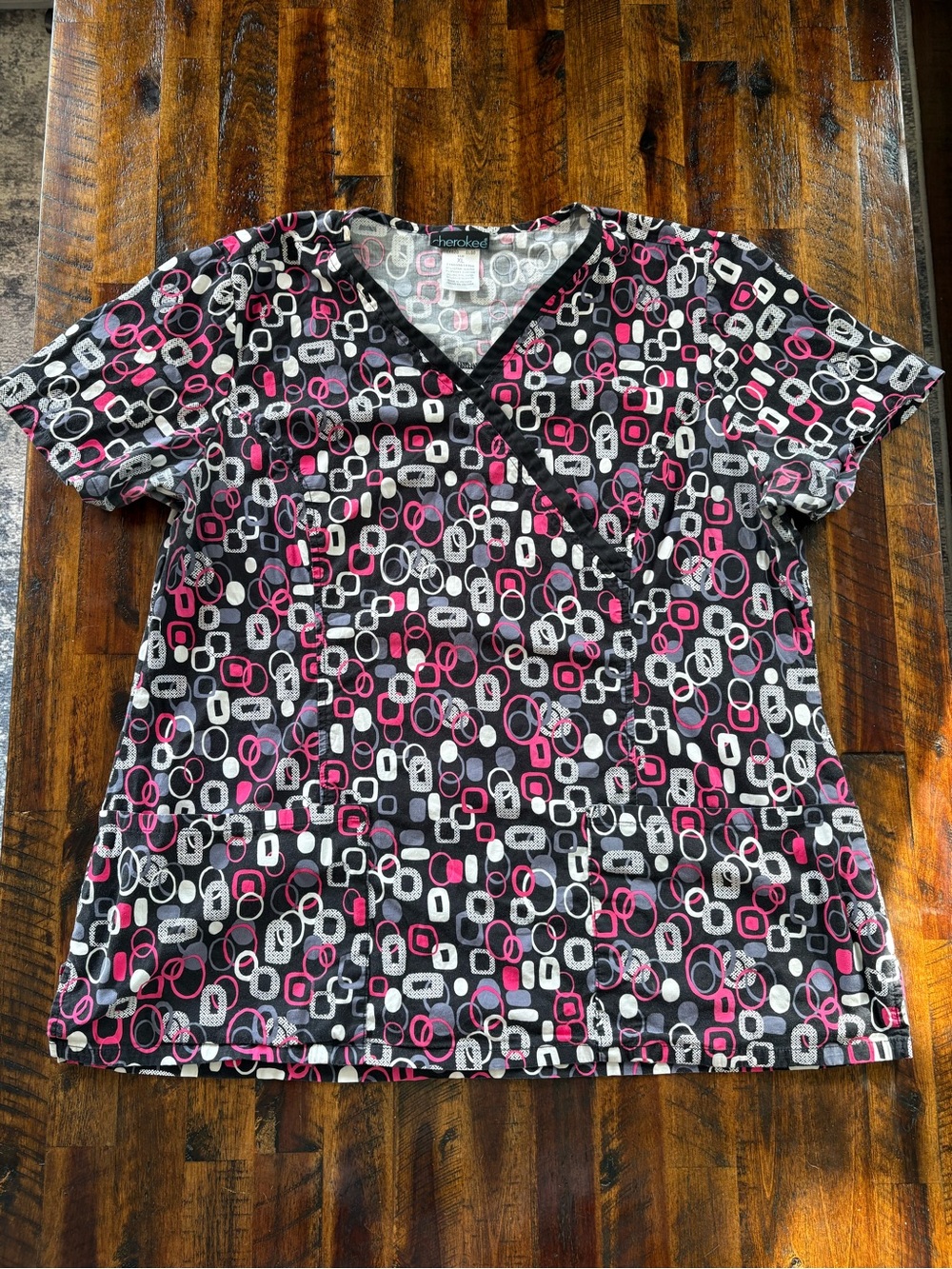 Cherokee XL Black Pink White Geometric Print V-Neck Scrub Top